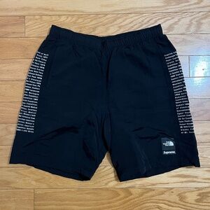 Supreme x North Face Black Men's Athletic Shorts, Medium